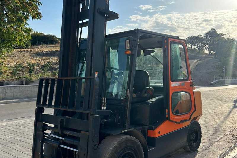 OmecoHub - Immagine DOOSAN D55C7